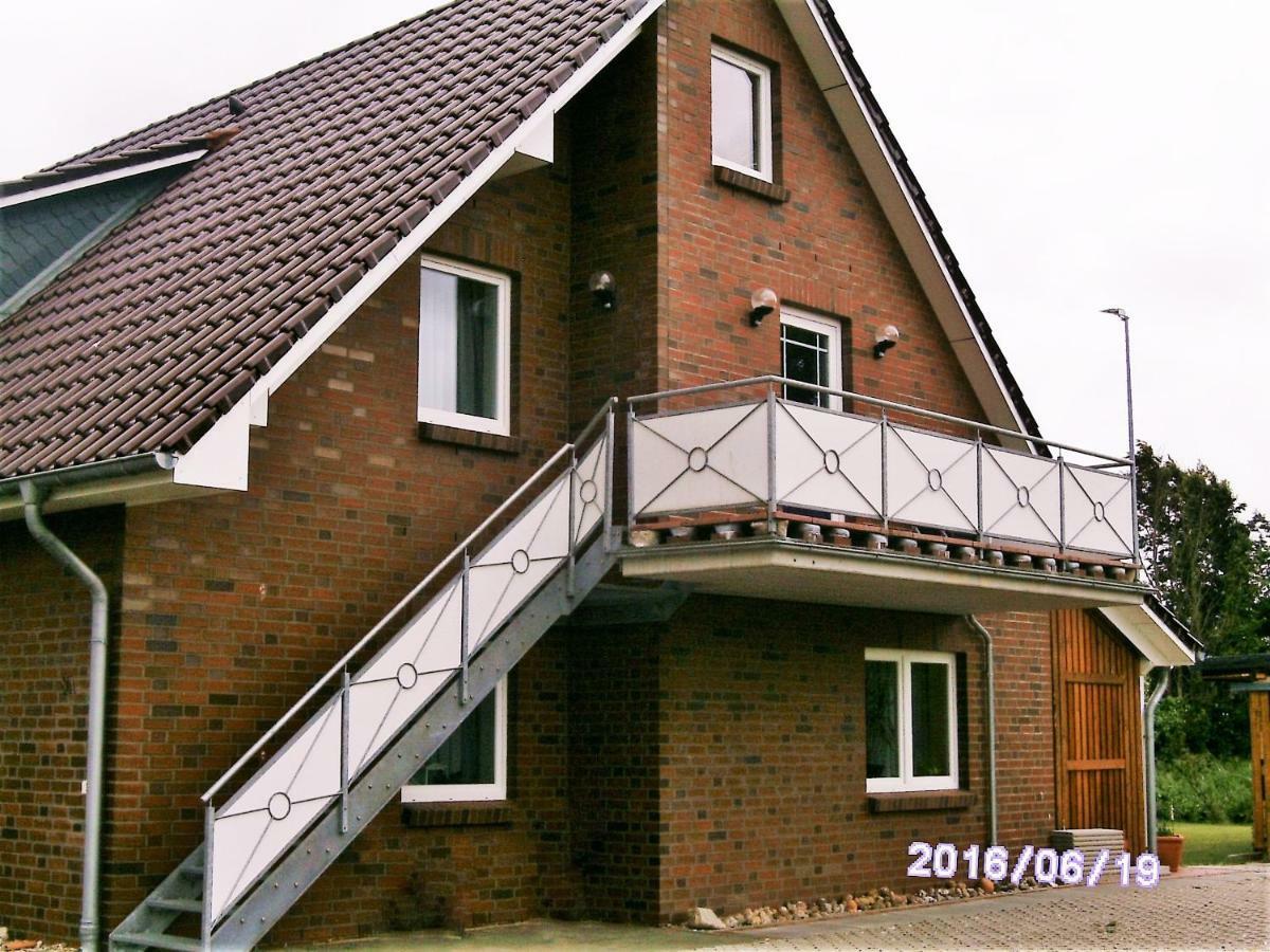Haus Jola Apartment Busum Exterior photo